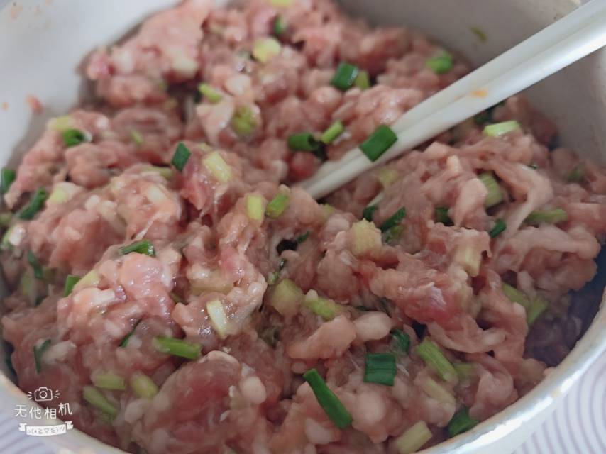 调饺子馅，牢记“盐水油”顺序和比例