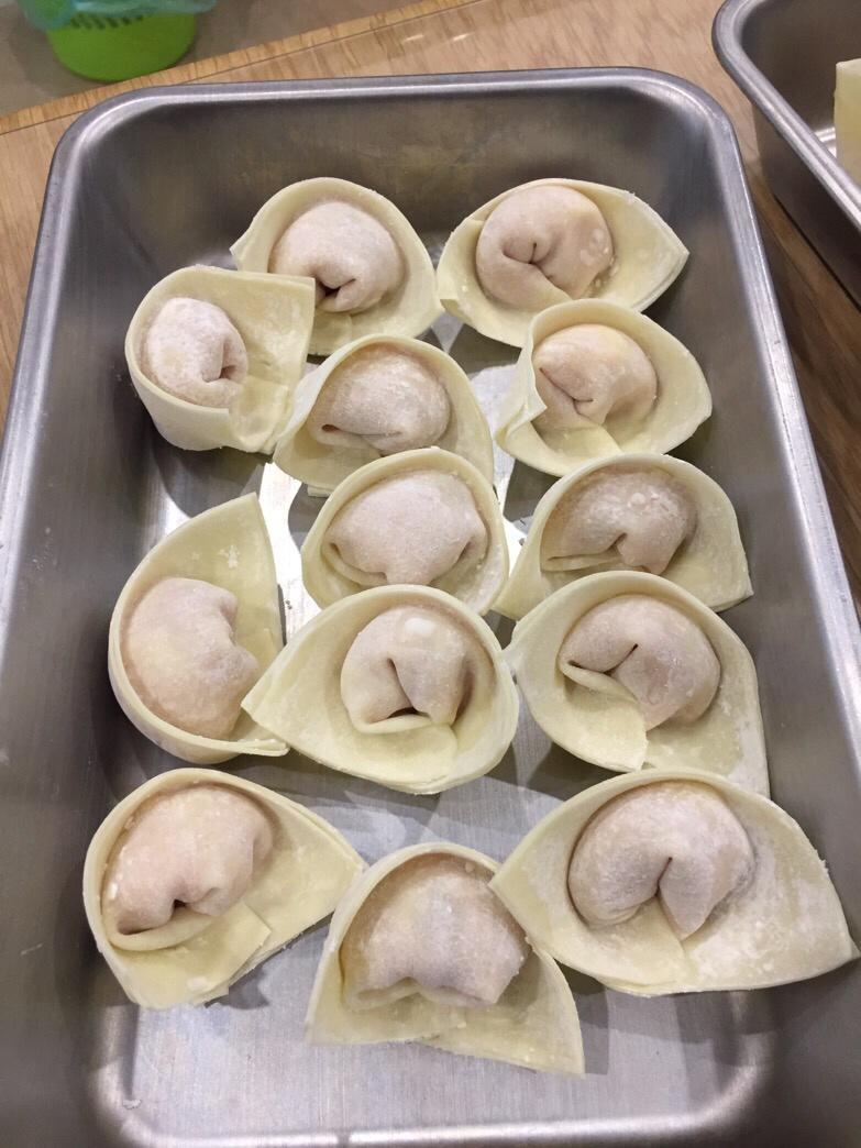 鲜肉虾仁玉米馄饨