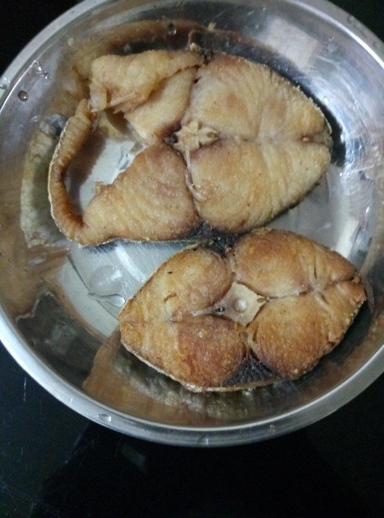香煎马鲛鱼