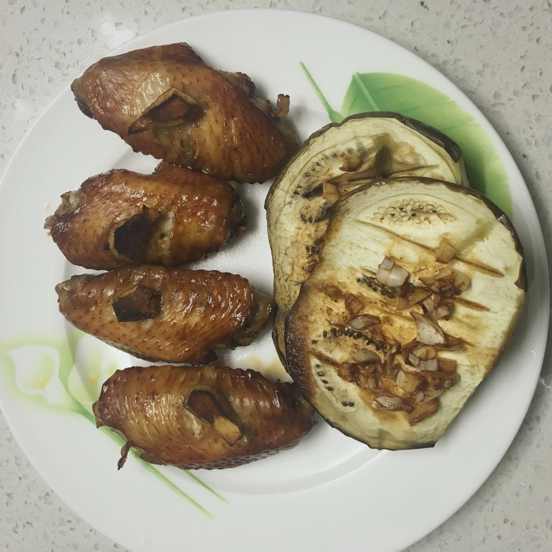 CC招牌菜销魂烤茄子，百吃不厌！