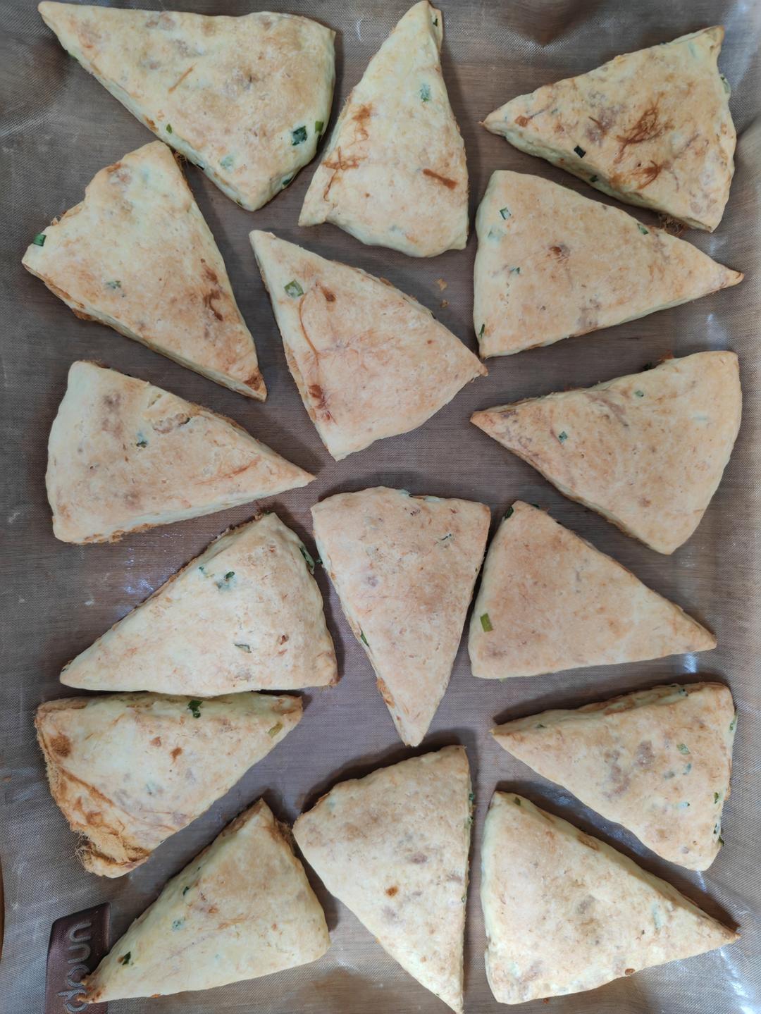 【香葱肉松司康】｜无泡打粉｜快手早餐