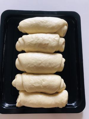 新手也能手工做出吐司面包的做法 步骤3