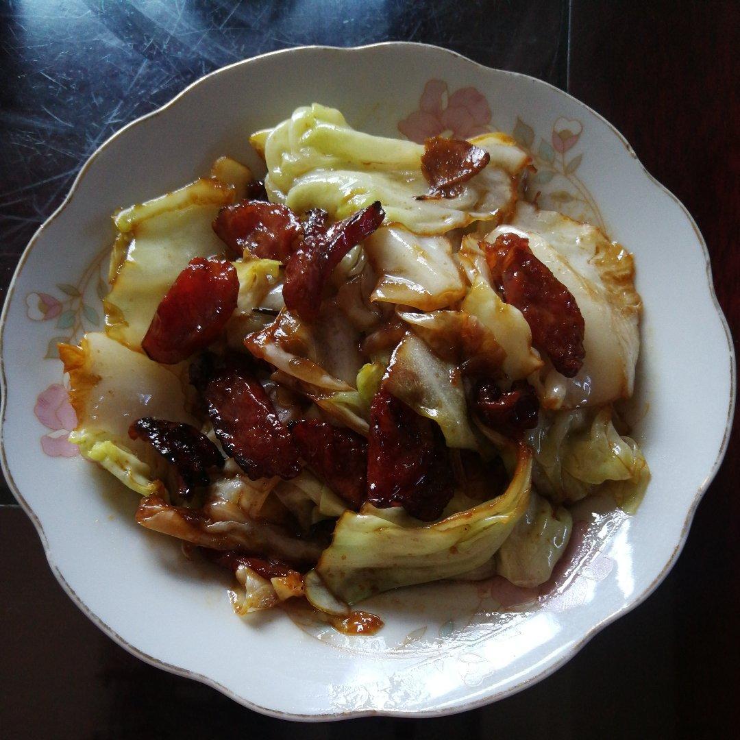 不辣的干锅手撕包菜，无敌下饭
