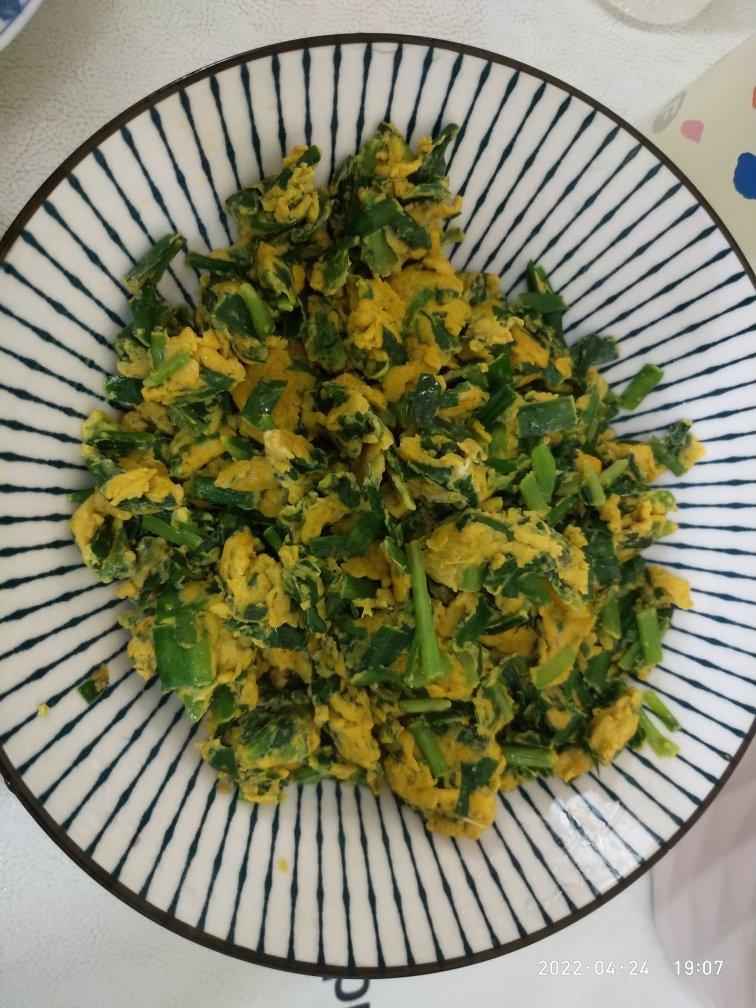 想念奶奶的韭菜炒蛋（又香又嫩有诀窍）