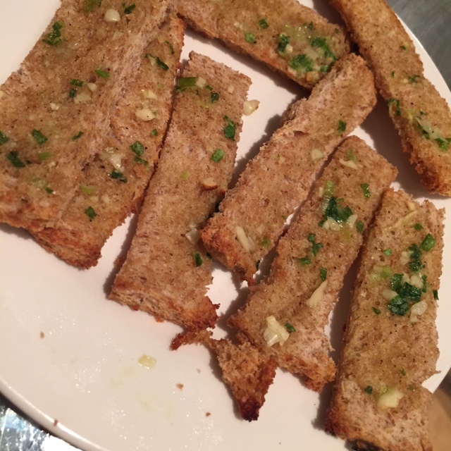 香蒜面包条