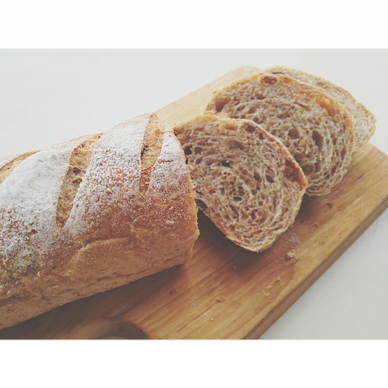 果仁法式乡村面包