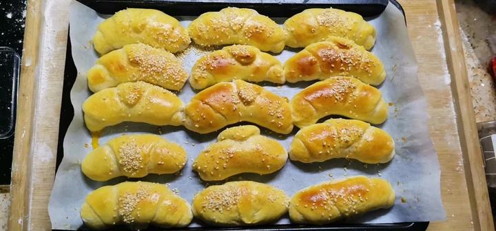 手揉小小牛角包🥐（牛奶面包配方）