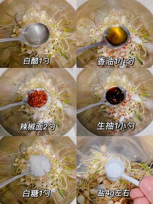 凉拌黄瓜野蒜的做法 步骤2