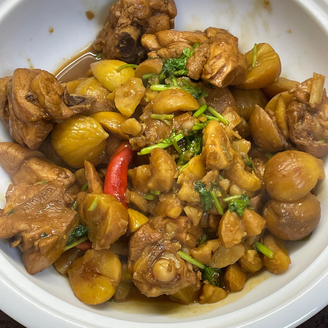 【栗子烧鸡】鸡肉都给你吃，栗子归我~