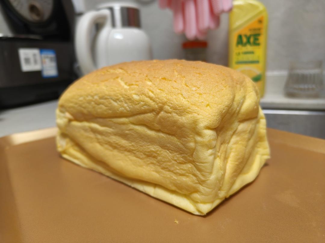 堪比柯基屁股
爆浆芝士🧀古早蛋糕