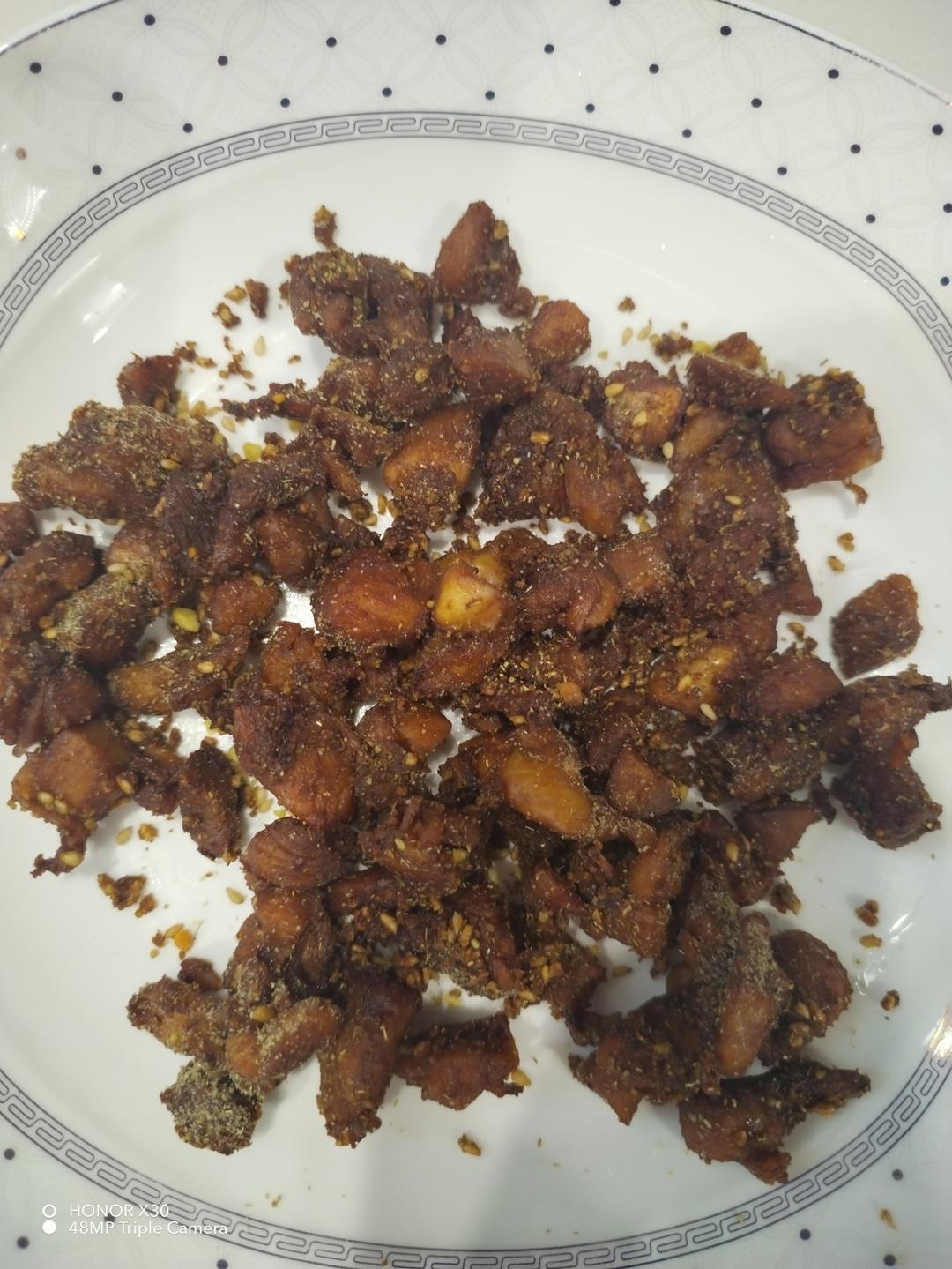 【健身厨男】超级懒人的牛肉干微波炉做法