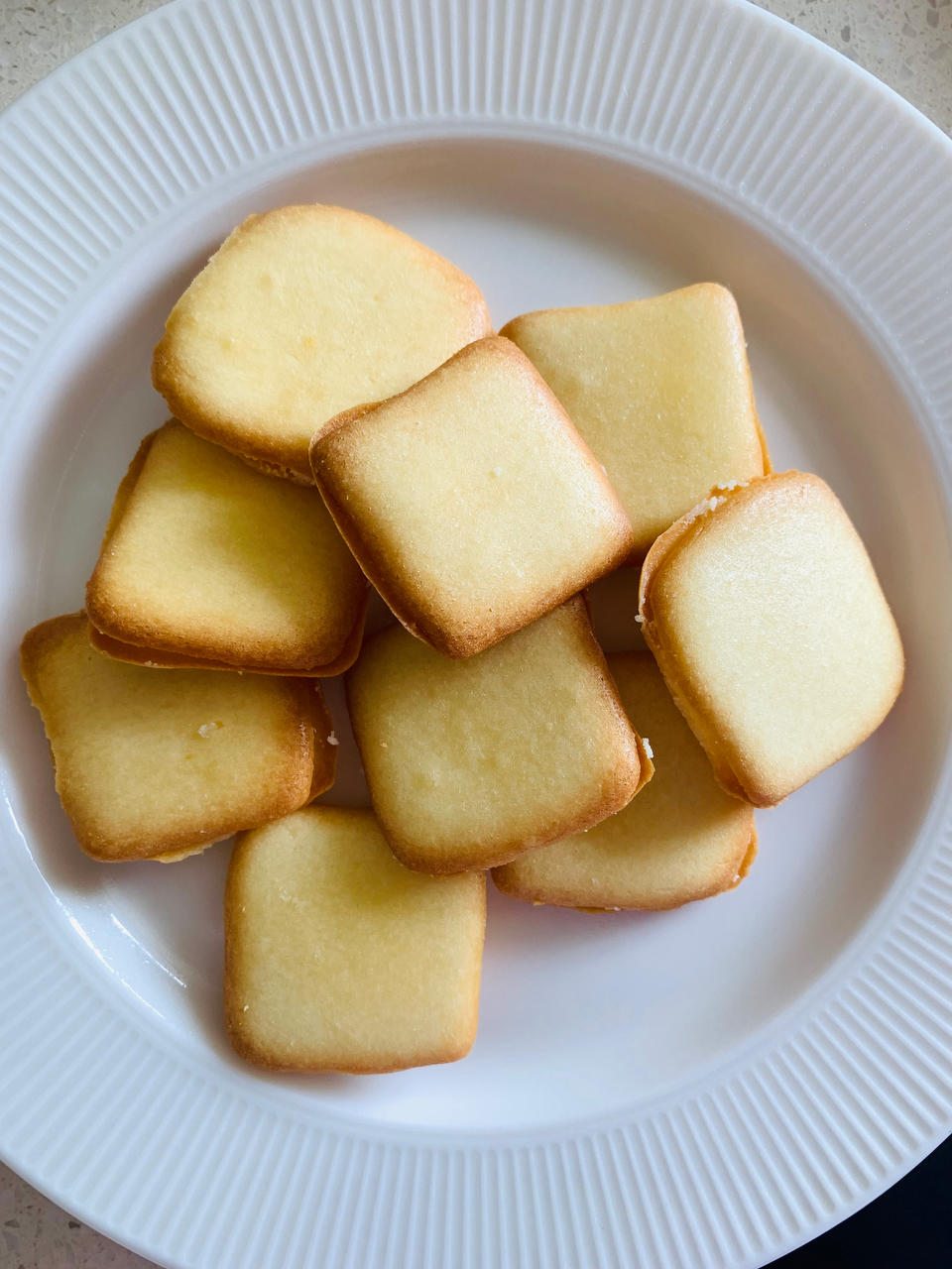 好吃到爆❗️❗️北海道❤️白色恋人饼干