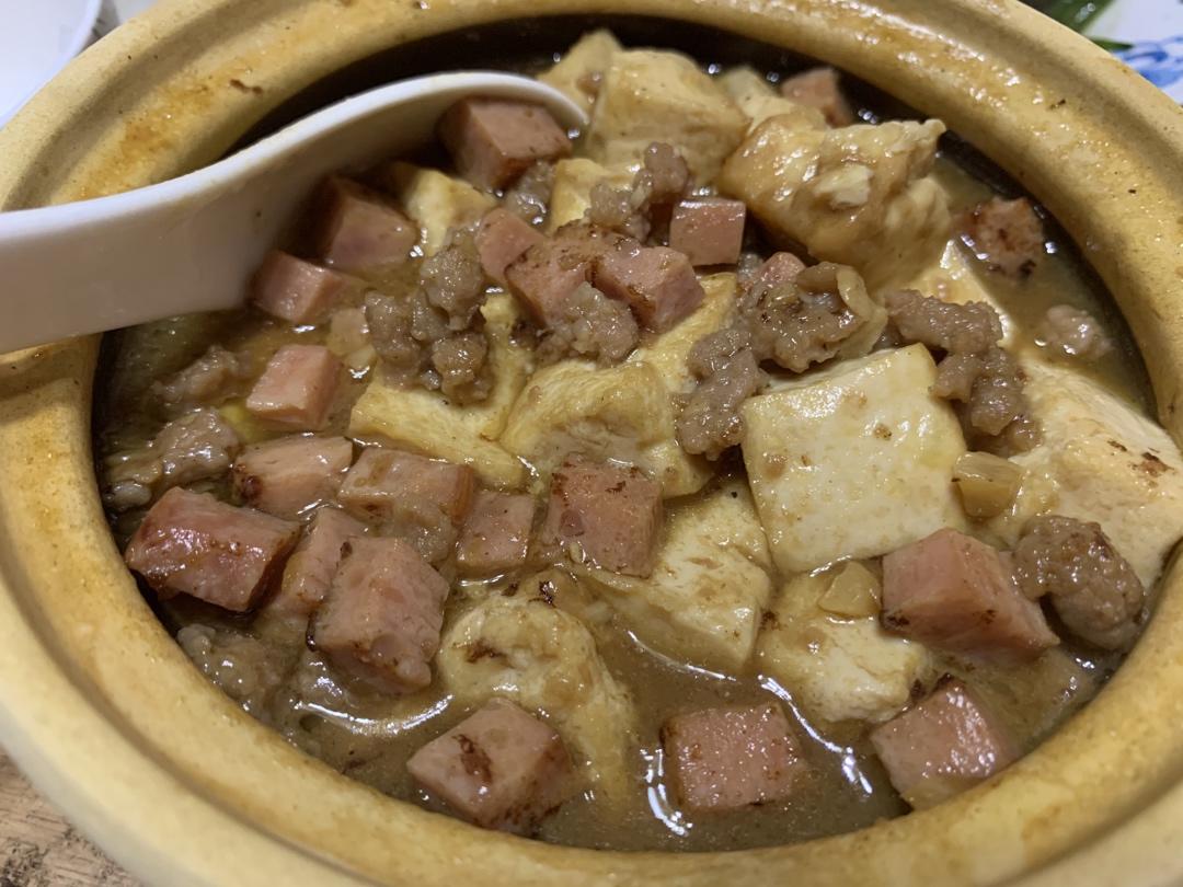 冬菇豆腐煲