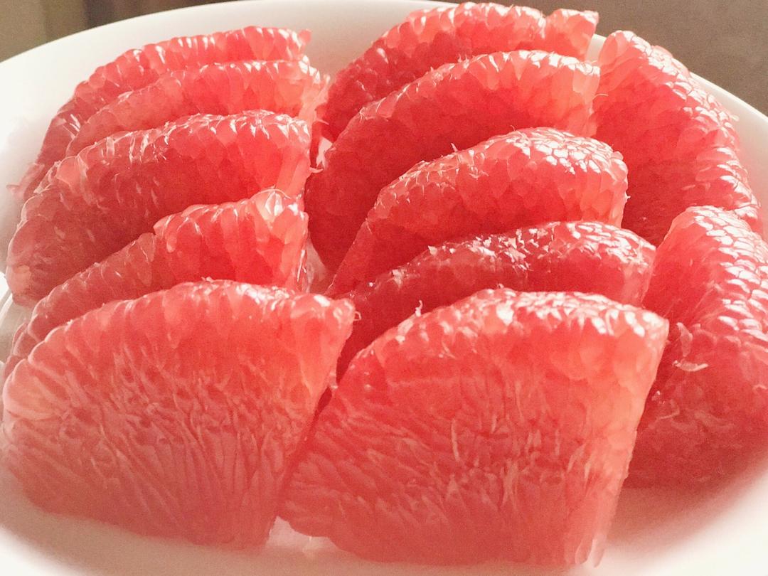 剥柚子【柚你更精彩】