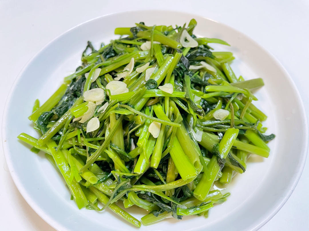 蒜炒空心菜