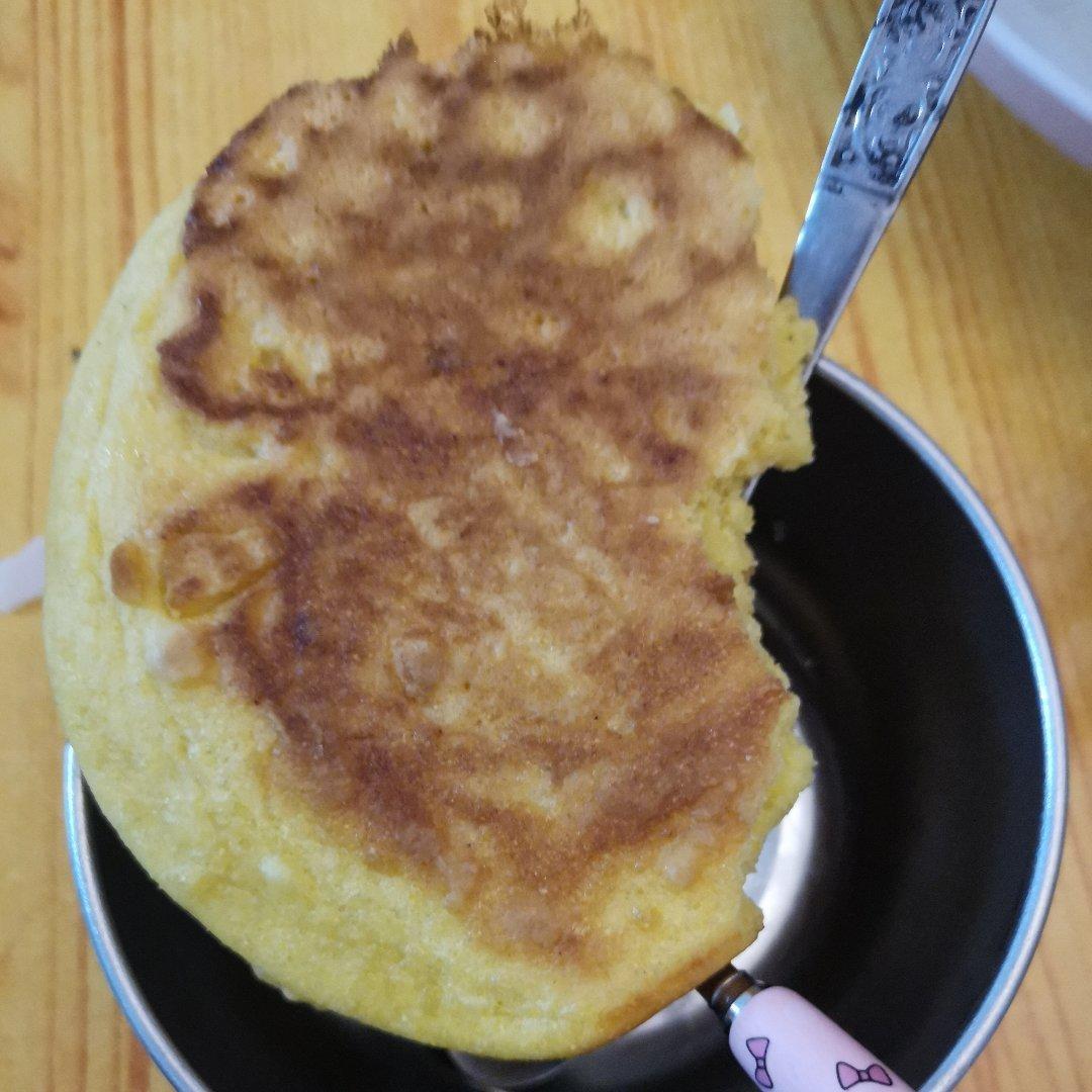 粗粮细做，玉米面最好吃的做法，5分钟搞定家人早餐，比油条好吃