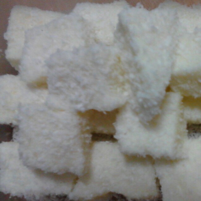 完胜85度C牛奶椰丝小方