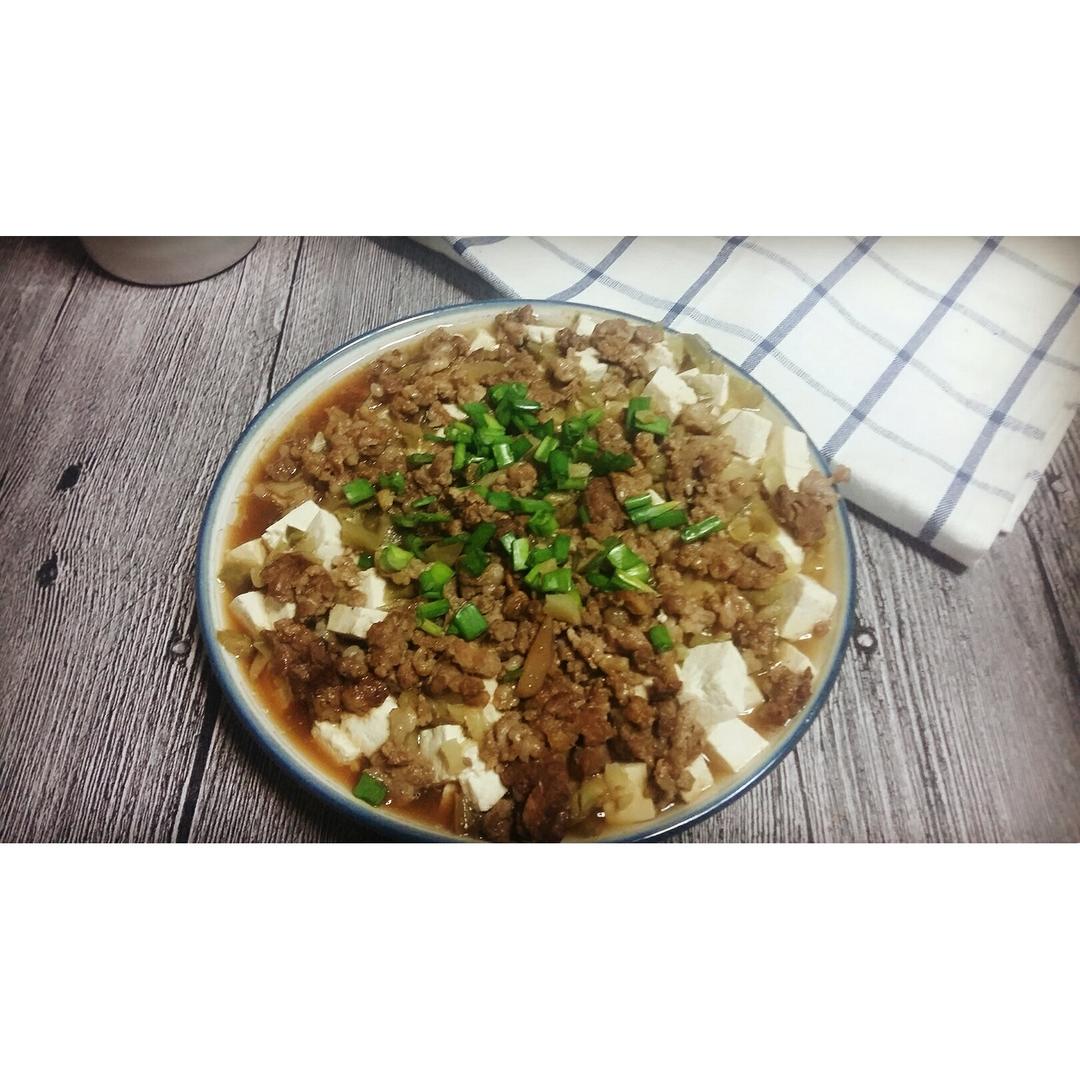 榨菜肉末蒸豆腐