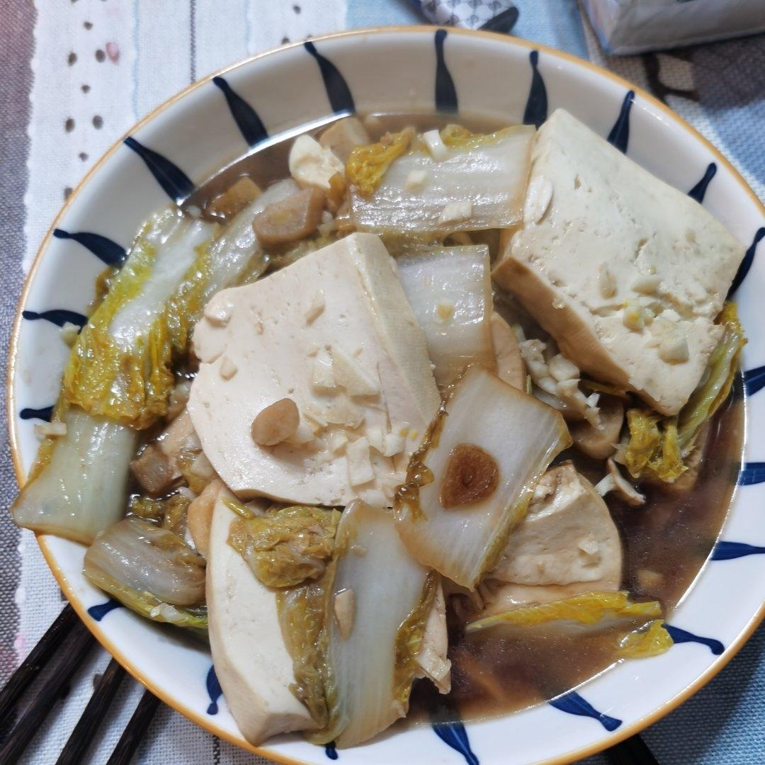 白菜（娃娃菜）炖豆腐—豆腐不碎且入味，手残党的福音