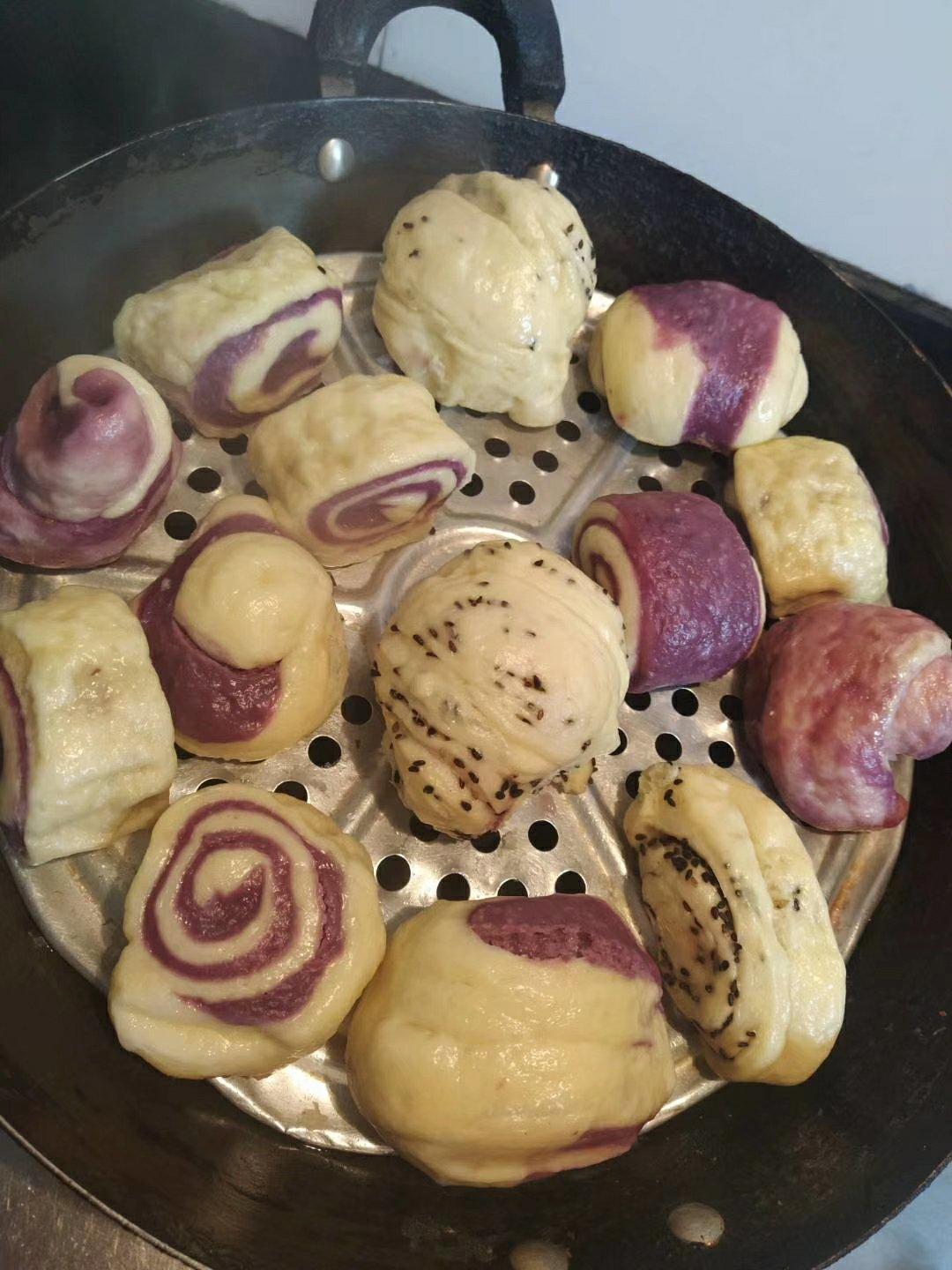 非常简单的健康养胃杂粮馒头(紫薯 南瓜 黑米)