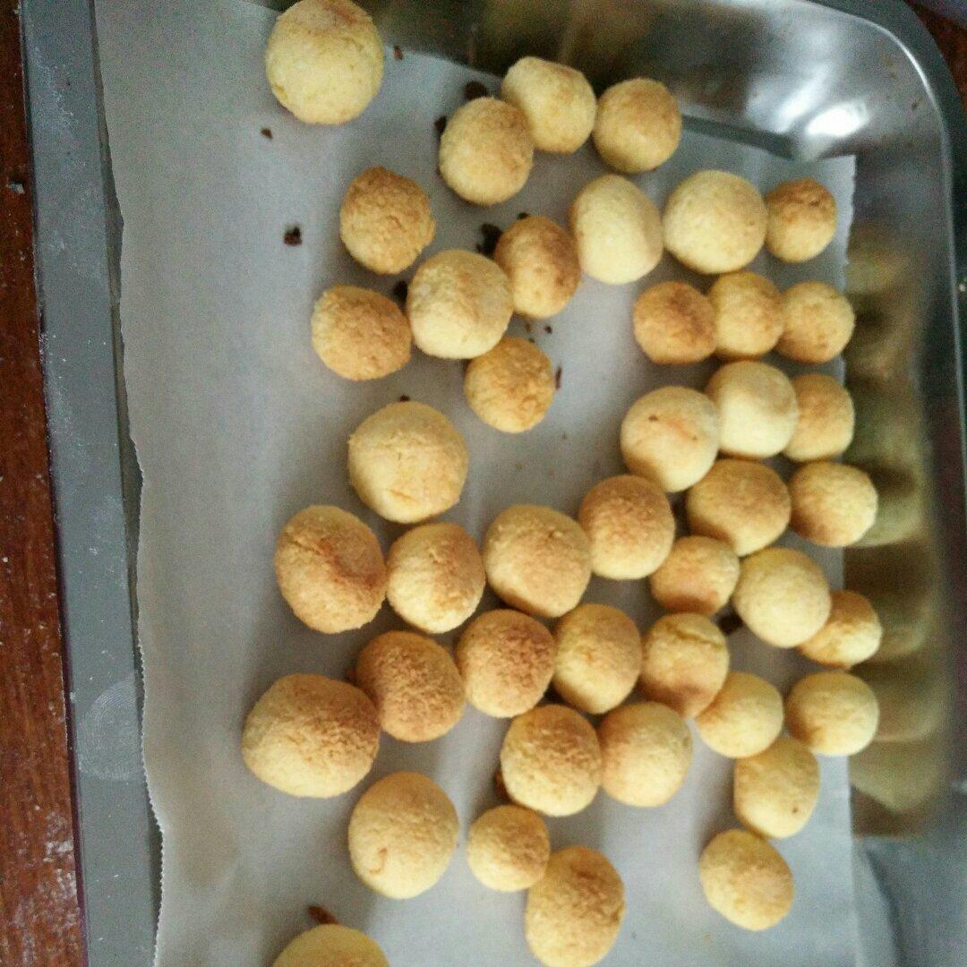 宝宝零食～椰蓉球