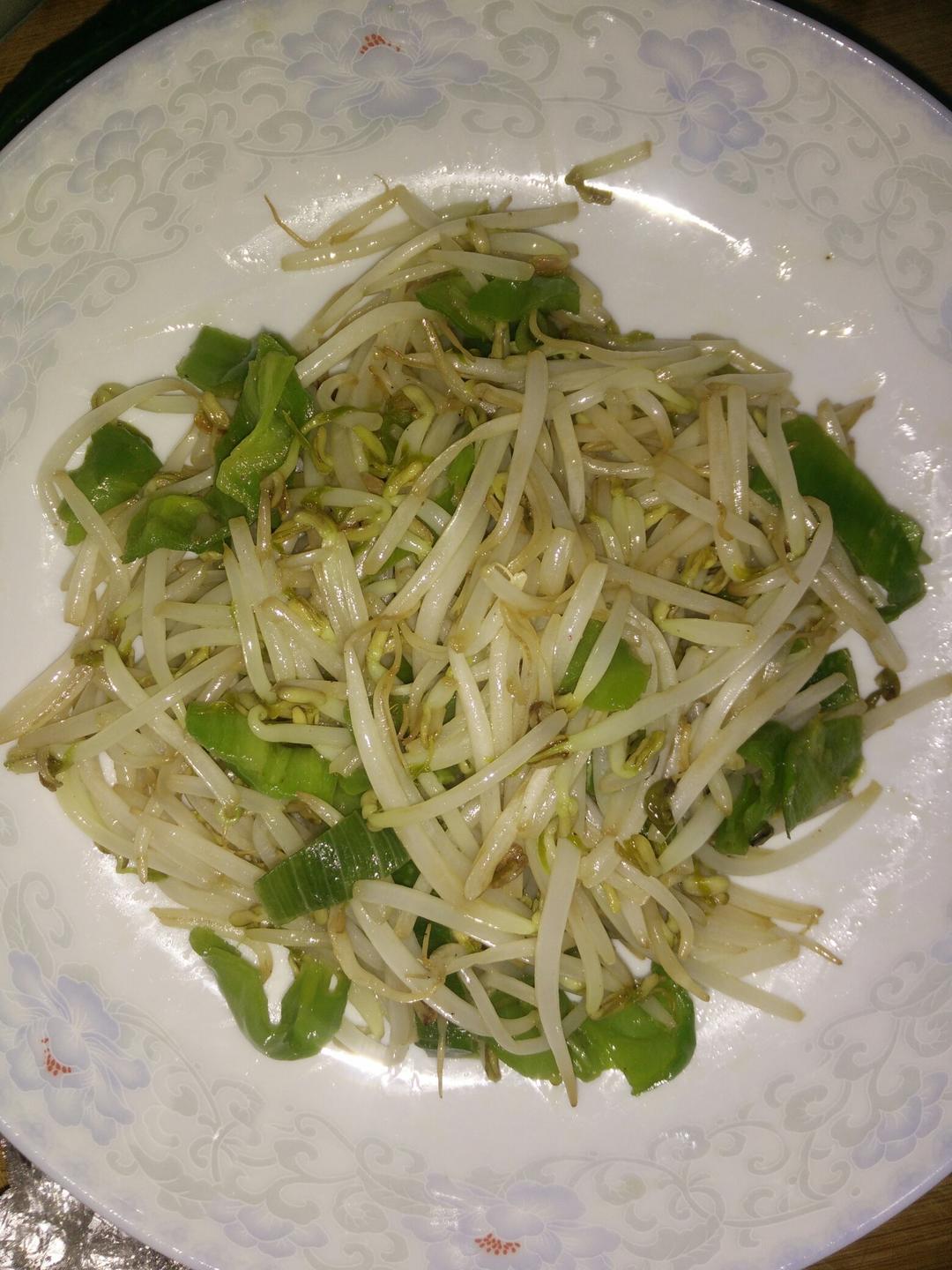 素炒豆芽