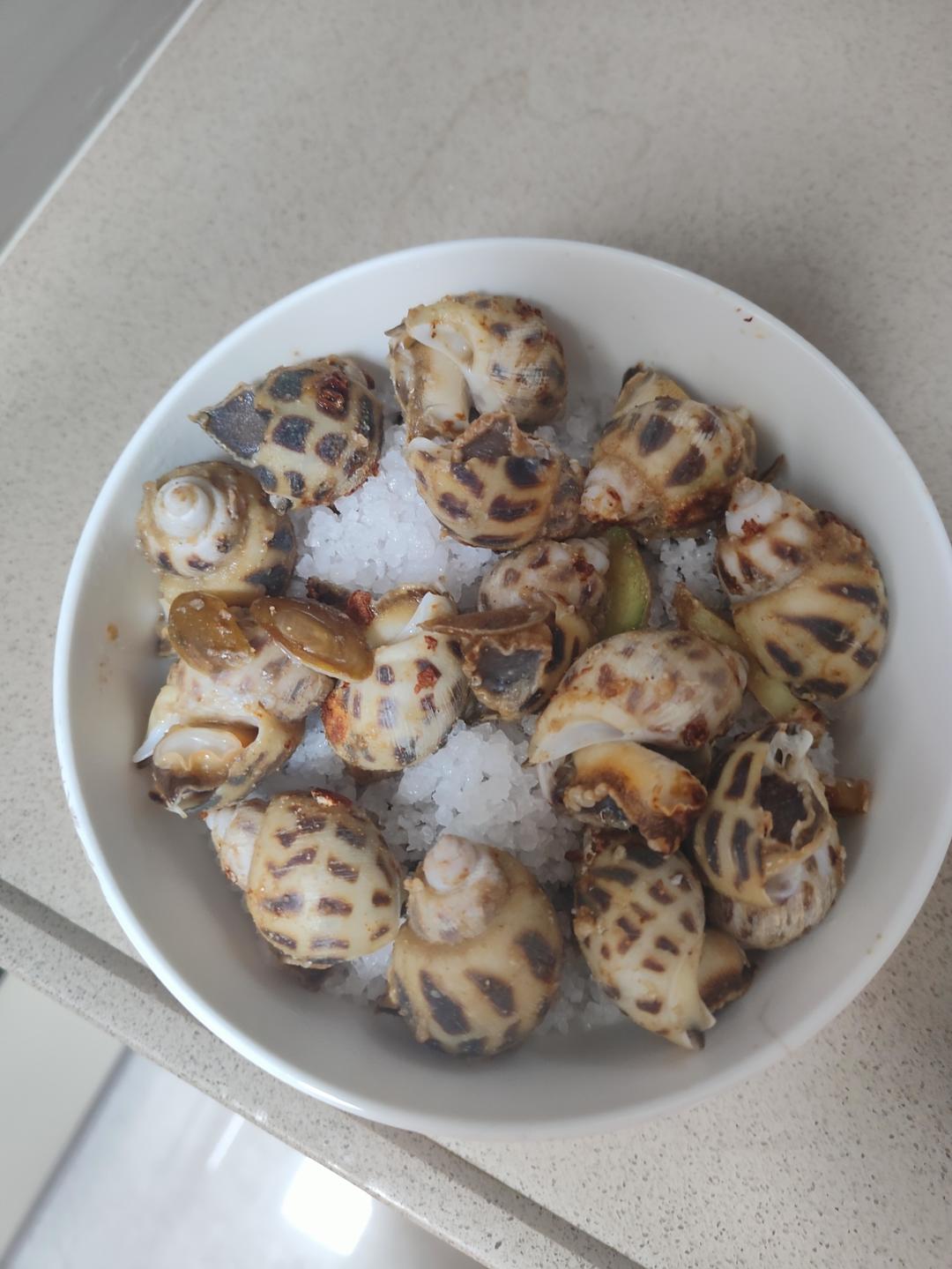 只要6分钟搞定的盐焗花螺