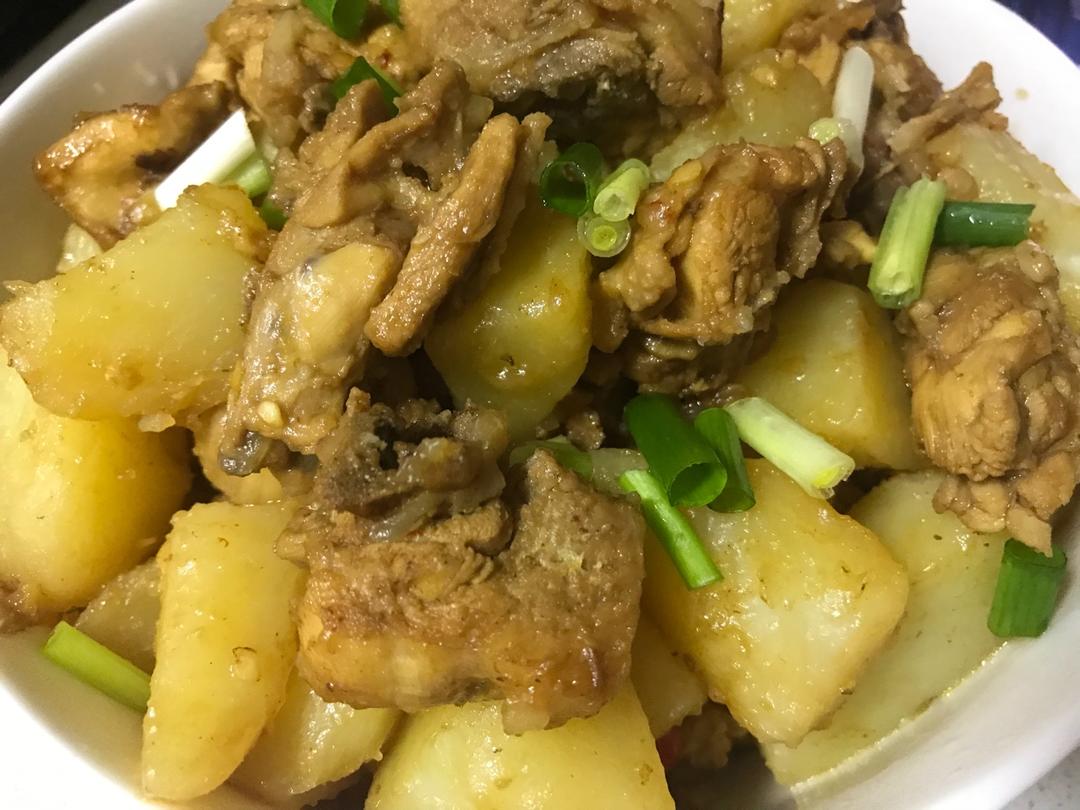 红烧土豆炖鸡腿