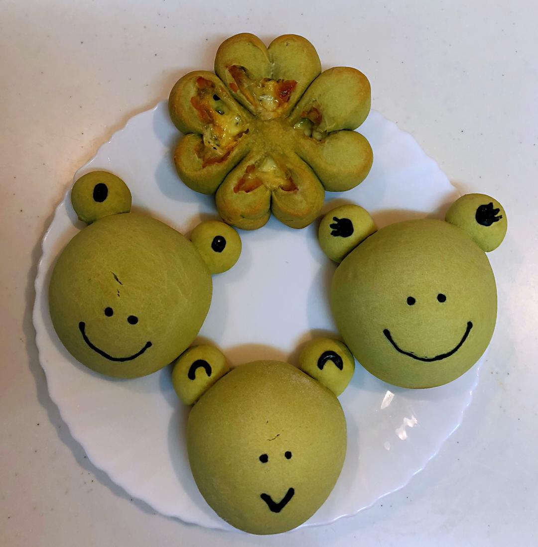 抹茶红豆青蛙包