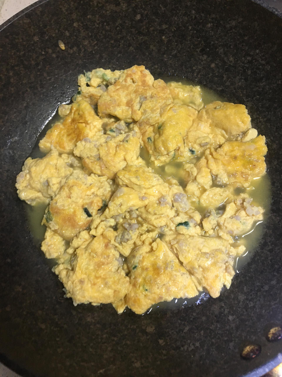 超简单的葱香蛋包肉