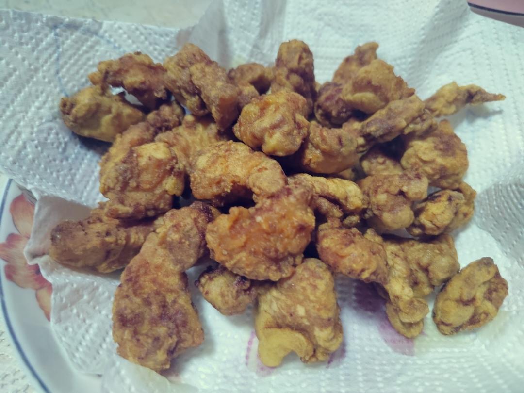 真正的鸡米花是不裹面包糠的（转）