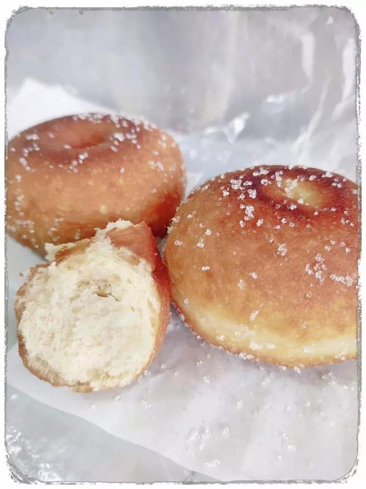 🍩超快手一小时低糖无需烤箱的甜甜圈（详细视频）