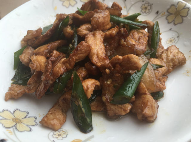 尖椒炒肉
