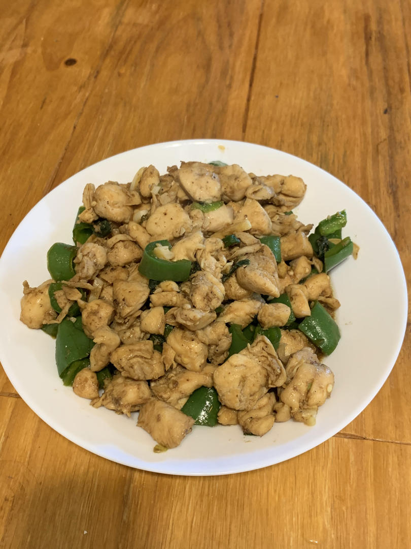 辣椒小炒鸡(鸡腿肉)