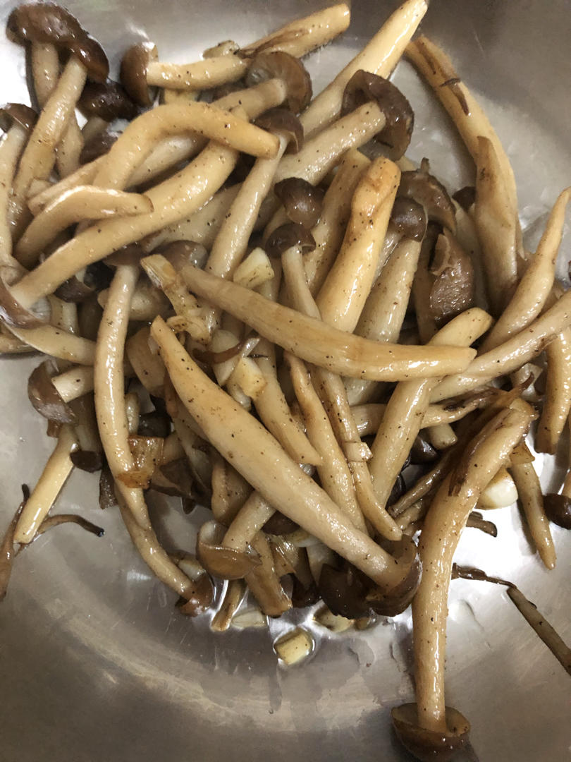 椒香蟹味菇  👏特别特别受欢迎👏
