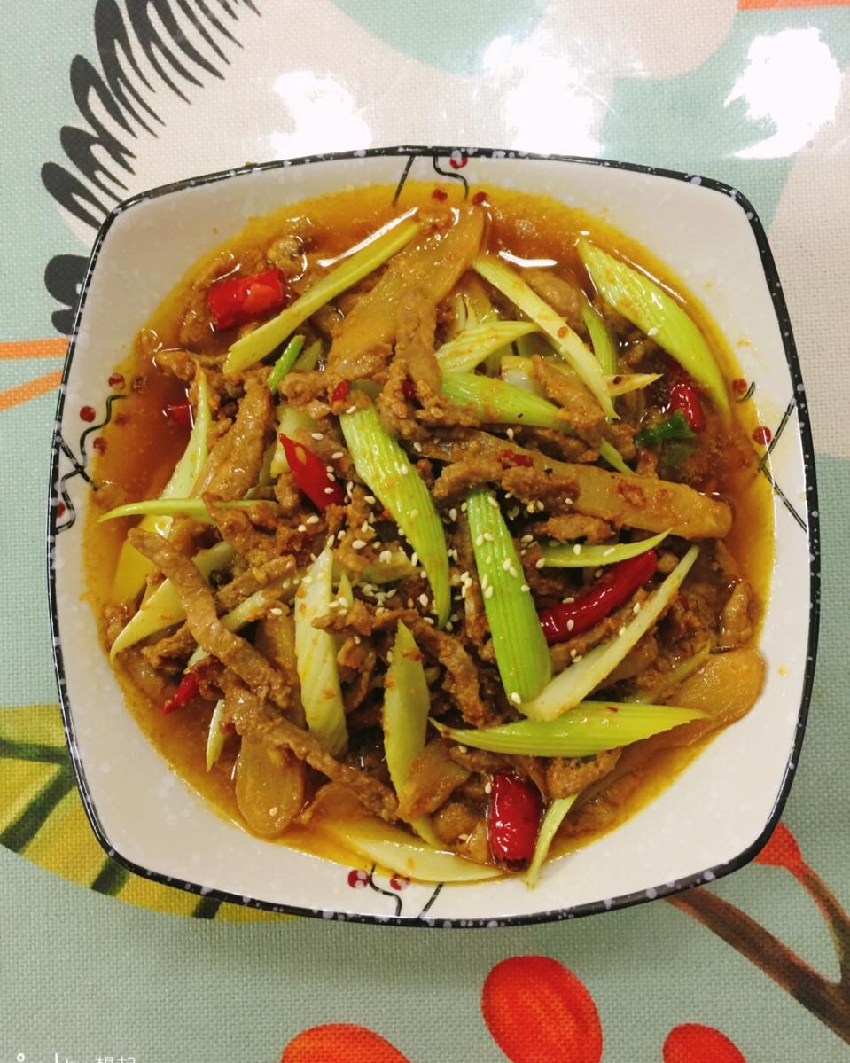 芹菜牛肉丝（嫩肉版）