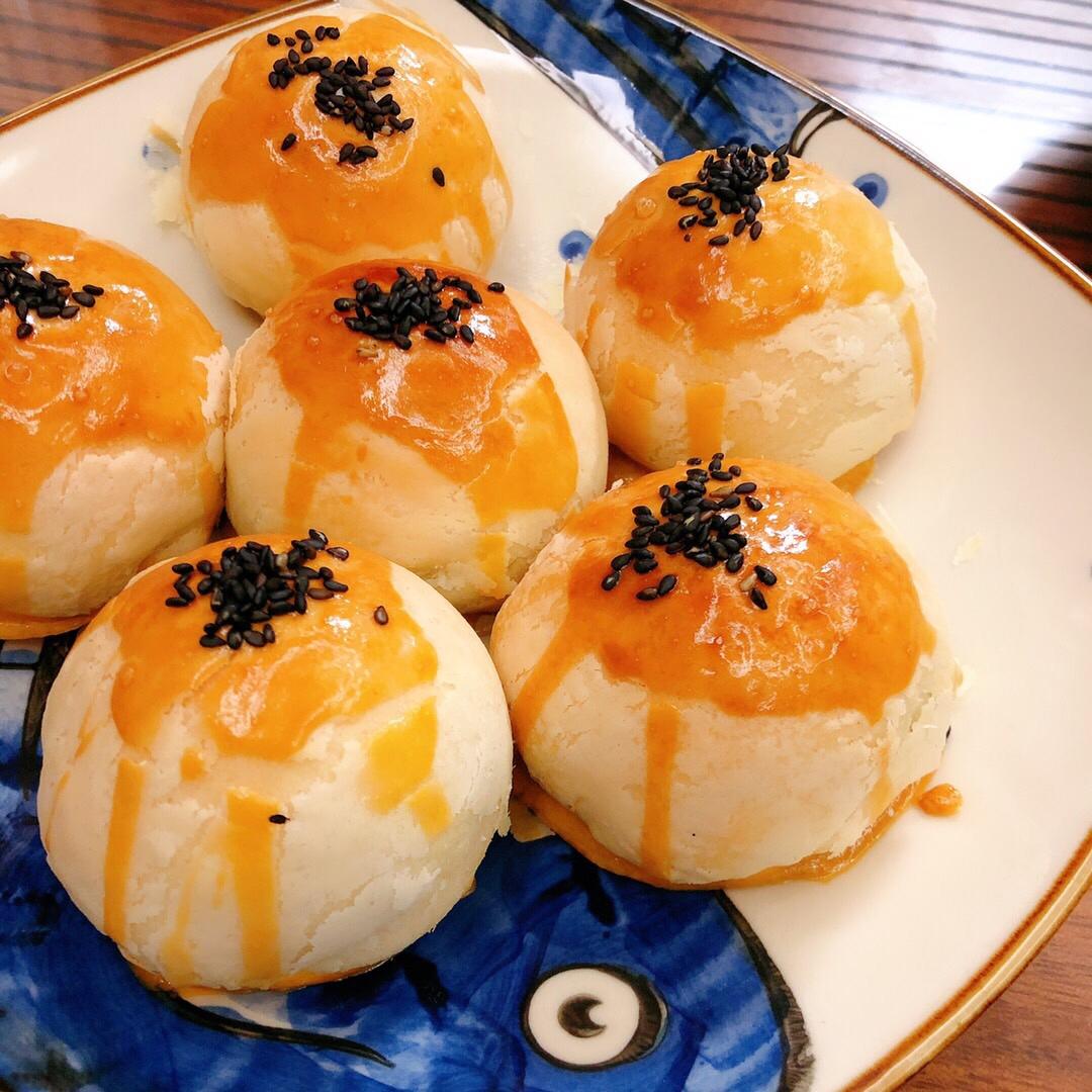 蛋黄酥