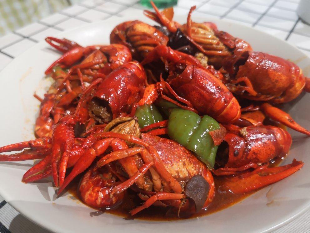 香辣小龙虾（用火锅底料）