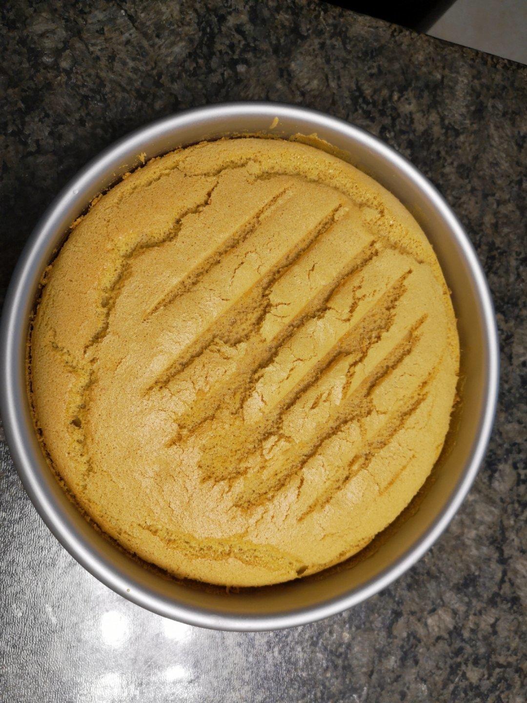 🎃软绵香甜金黄南瓜戚风（含操作小视频）