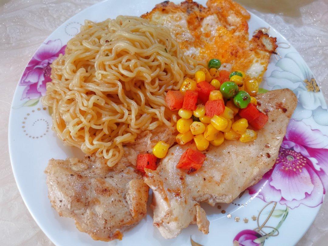 极简煎鸡排