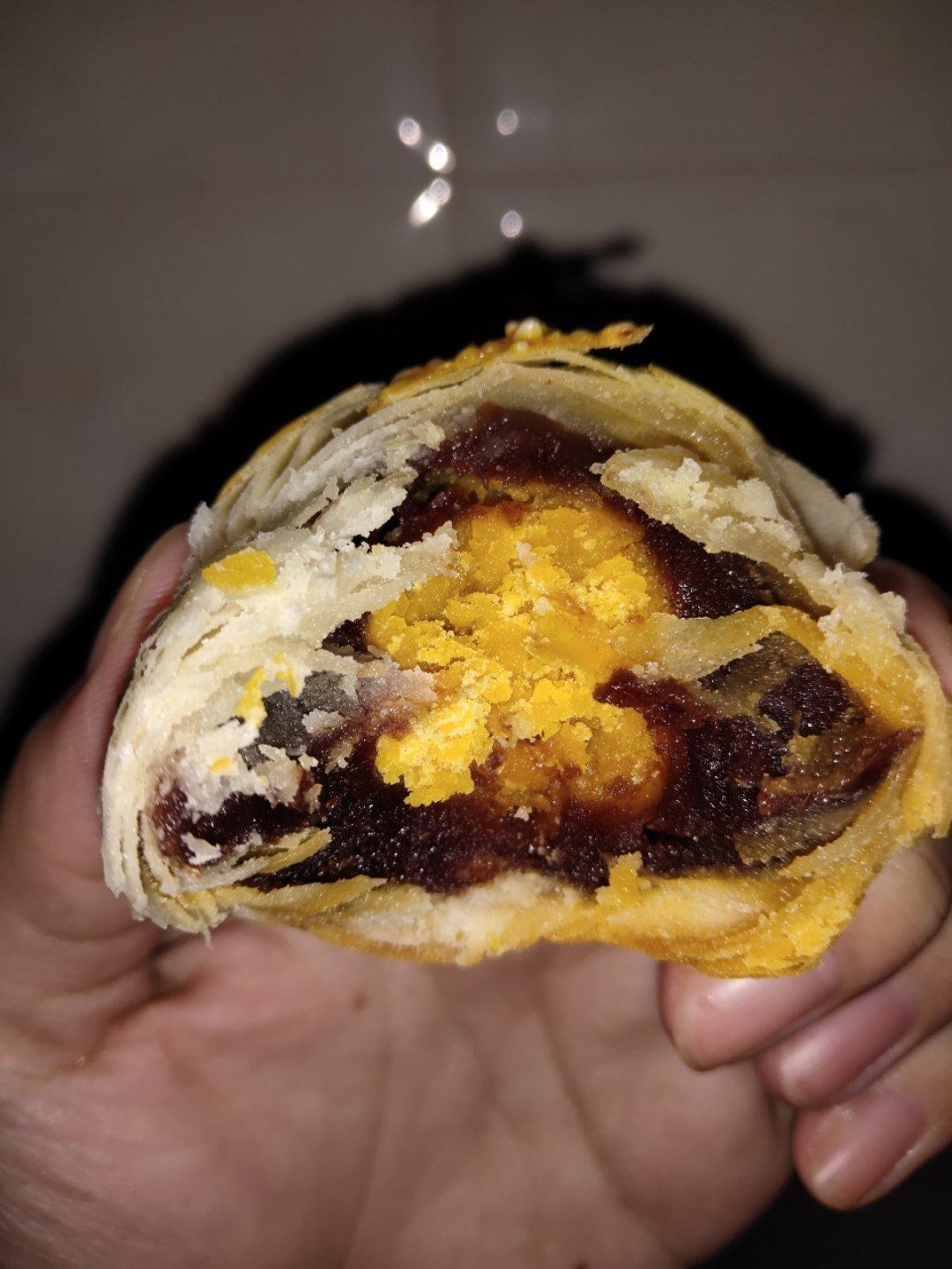 百吃不腻的蛋黄酥