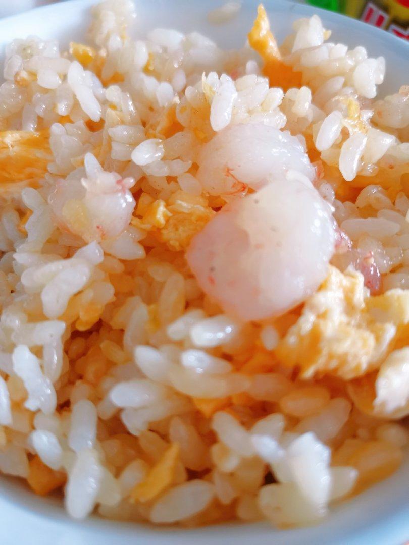 虾仁鸡蛋炒饭
