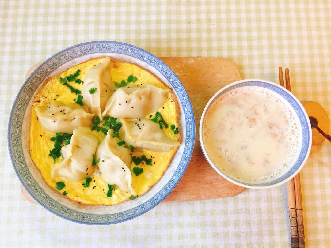 每天，叫醒我的是早餐