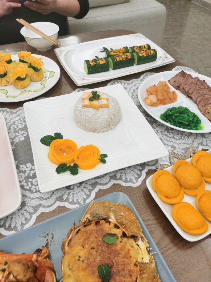 椰浆芒果糯米饭（附芒果玫瑰花做法）