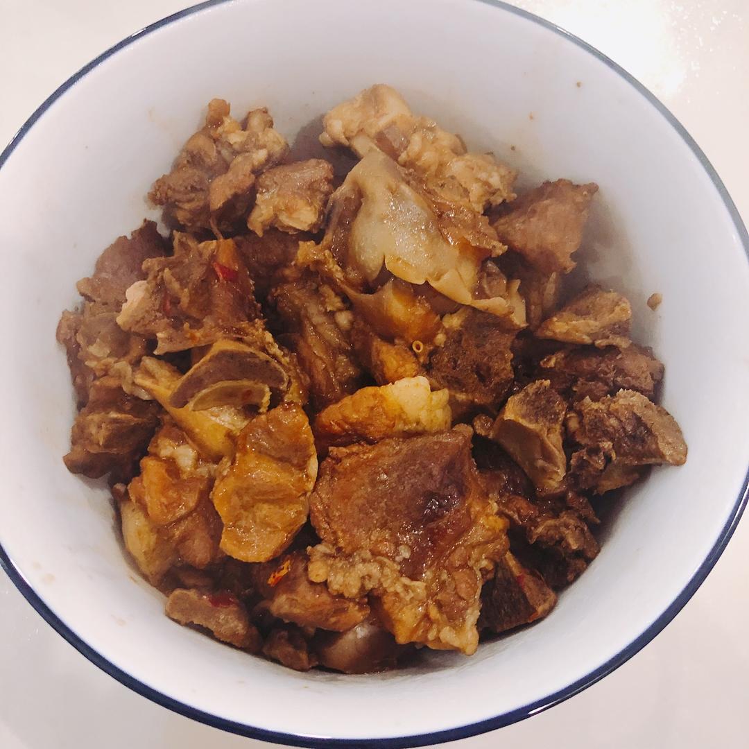 堂妈小厨——酱大棒骨