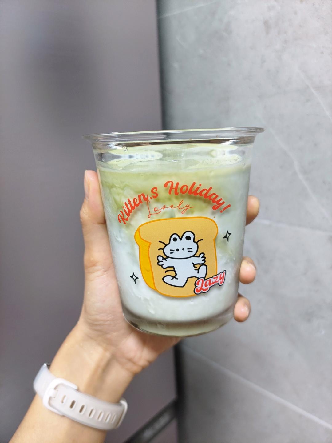 冰酿抹茶拿铁ICED MATCHA LATTE