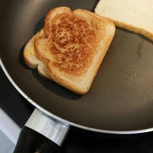 Grilled Cheese的做法 步骤5