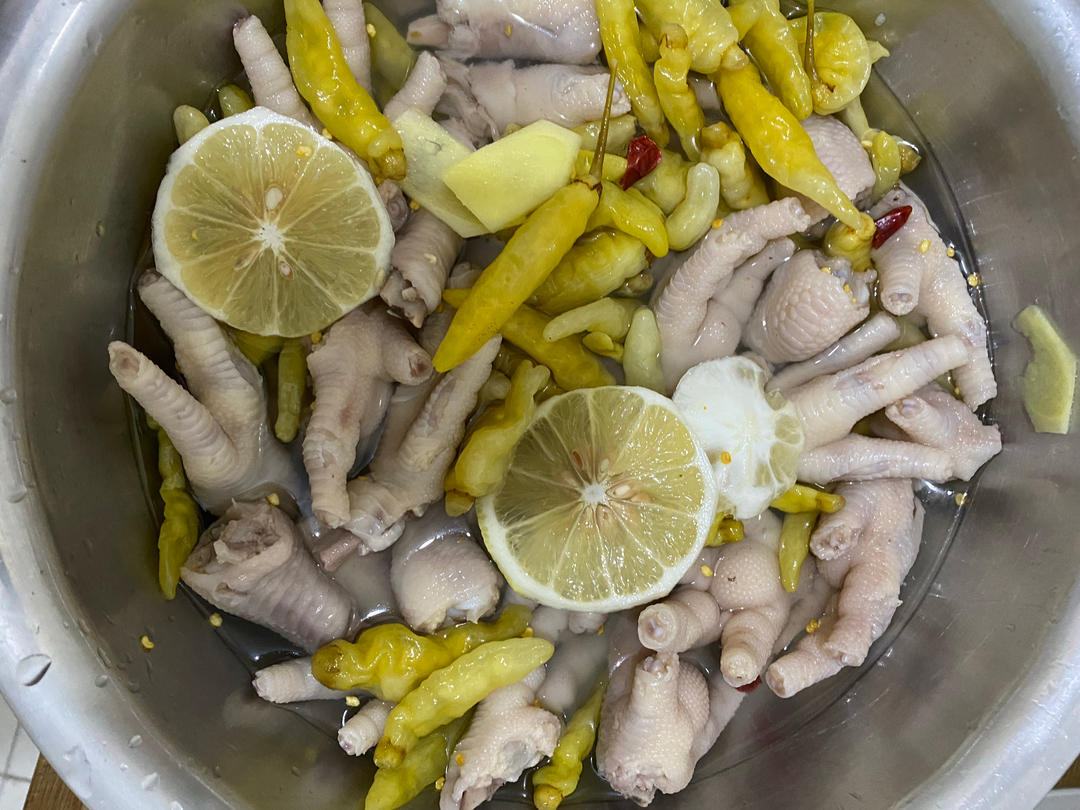 柠檬泡椒凤爪