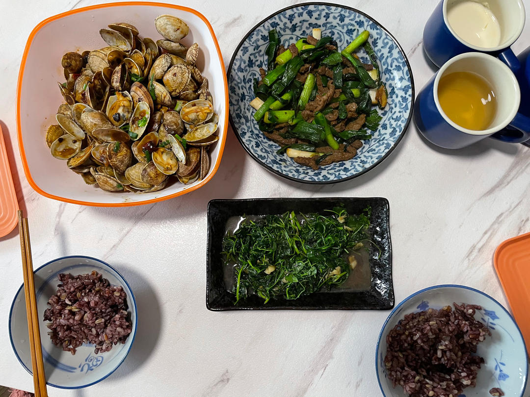 少油蒜苗炒牛肉丝