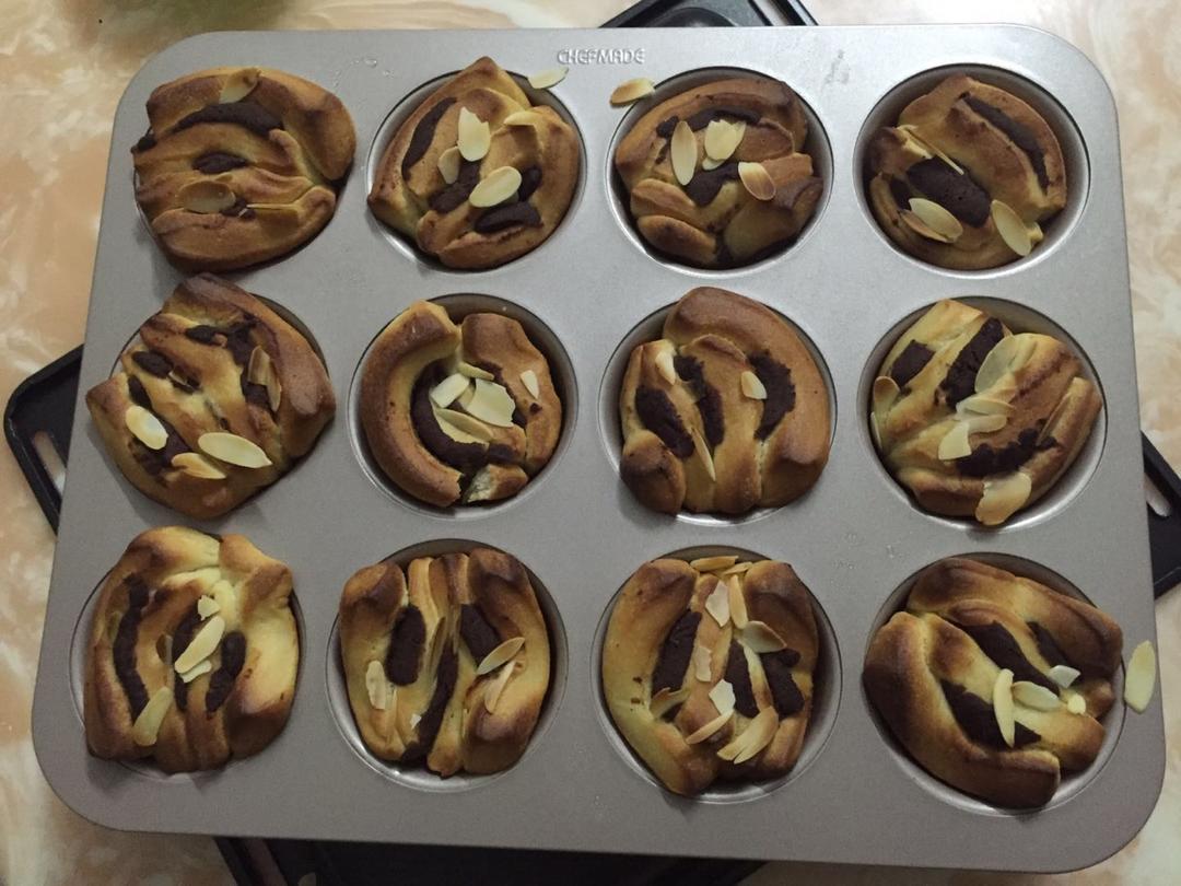 香香软软，层层叠叠的红糖小面包